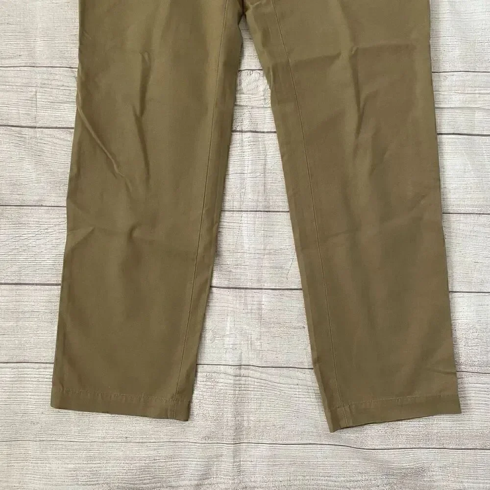 Banana republic men L/34 waist 100% cotton Aiden slim chino tan